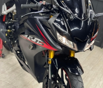 YAMAHA R15V3 