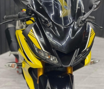 YAMAHA R15V3