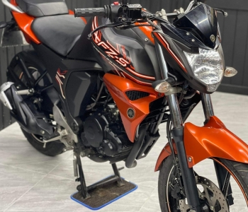 YAMAHA FZ-S