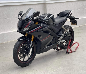 YAMAHA R15V3